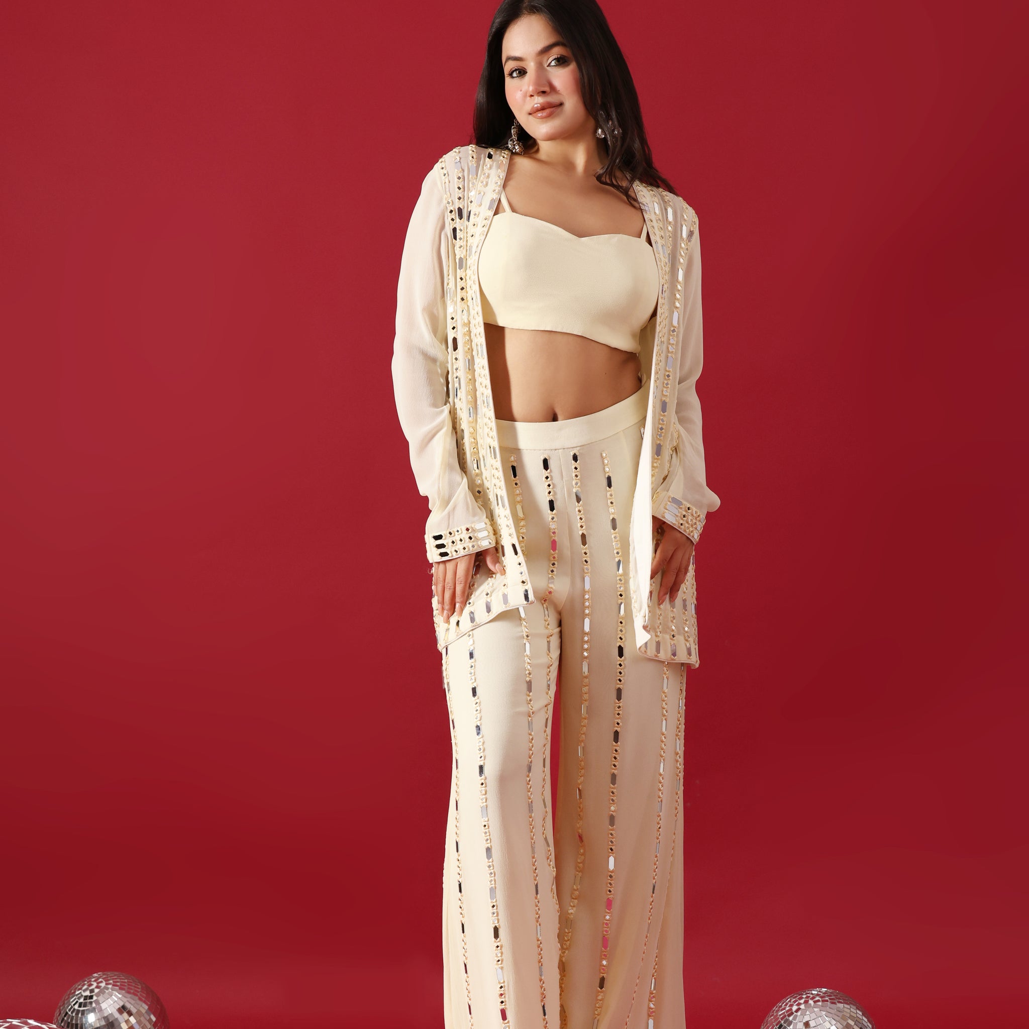 SPECULUM SUNLIT CAPE SET
